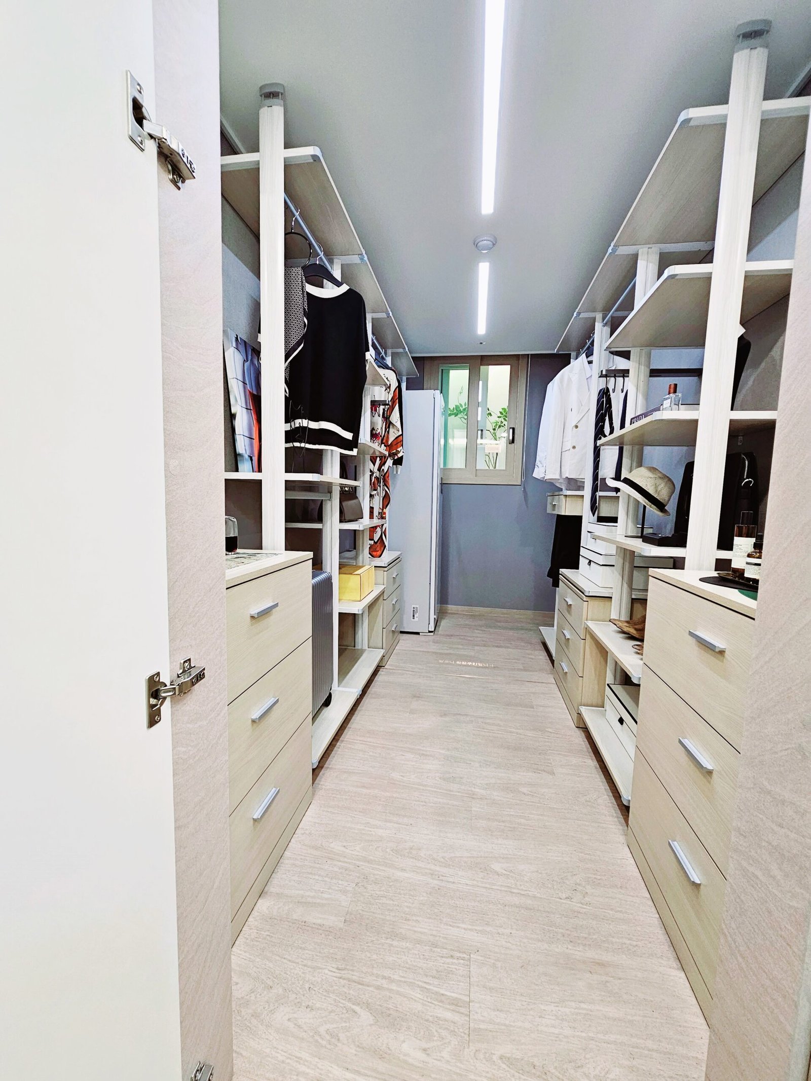 포천 삼일파라뷰 드레스룸